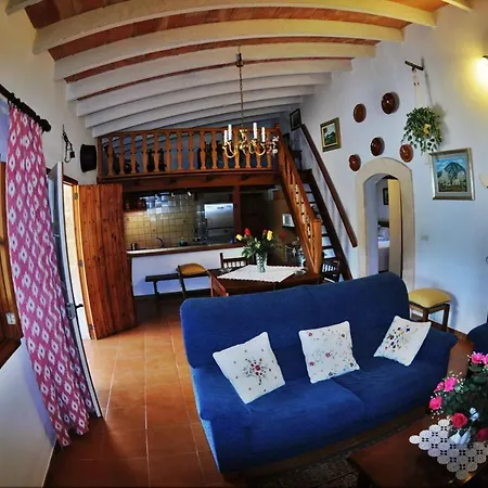 Lovely 10 Minutes Walk To Center Square