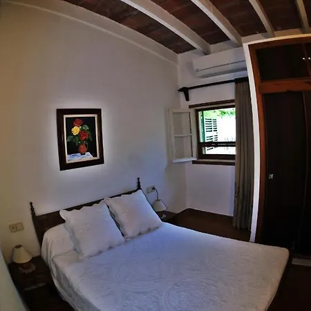 Lovely 10 Minutes Walk To Center Square Pollença