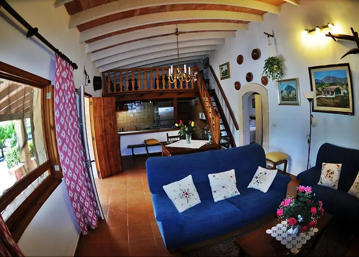 Lovely 10 Minutes Walk To Center Square